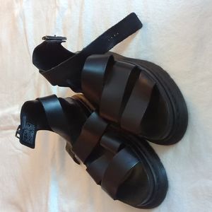 Dr. Martens Clarissa Sandal NWOT